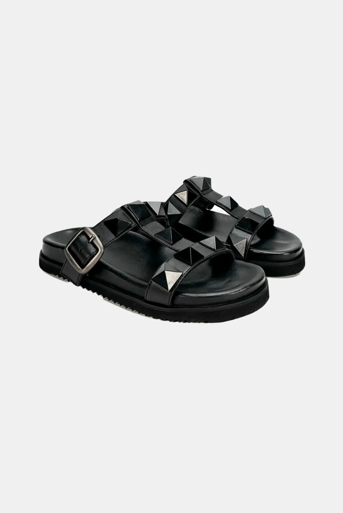 Buggs Studded Flats - Black