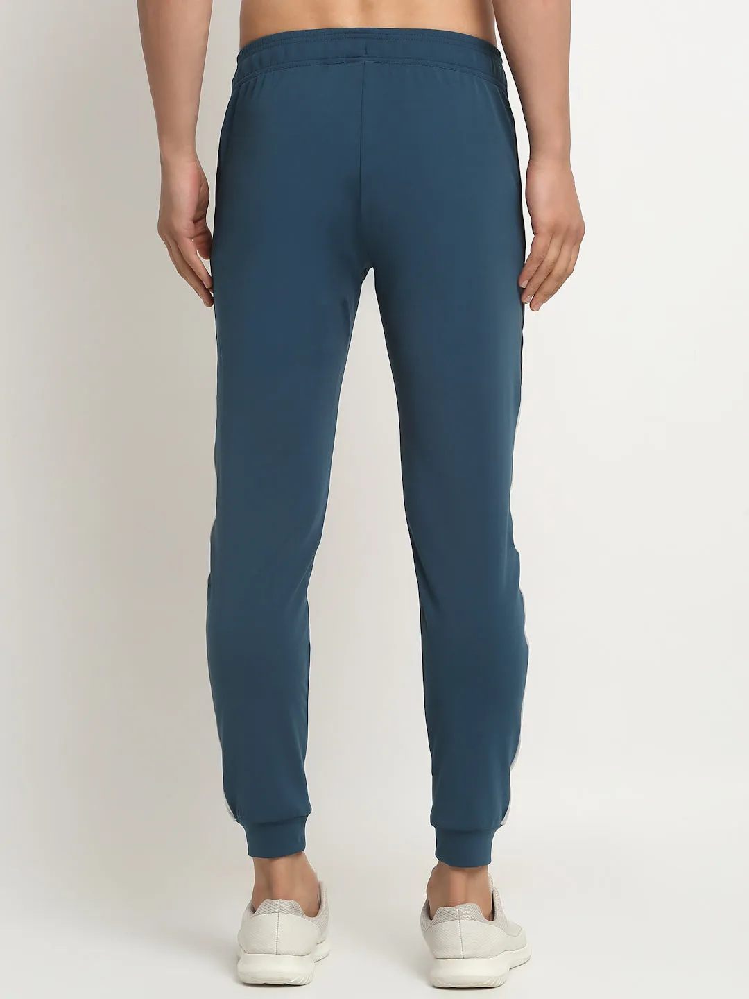 Invincible Men's Contrast Jogger