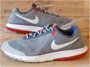 Nike Flex Experience Rn 6 Trainers UK8/US9/EU42.5 881802-006 Pure Platinum/Grey
