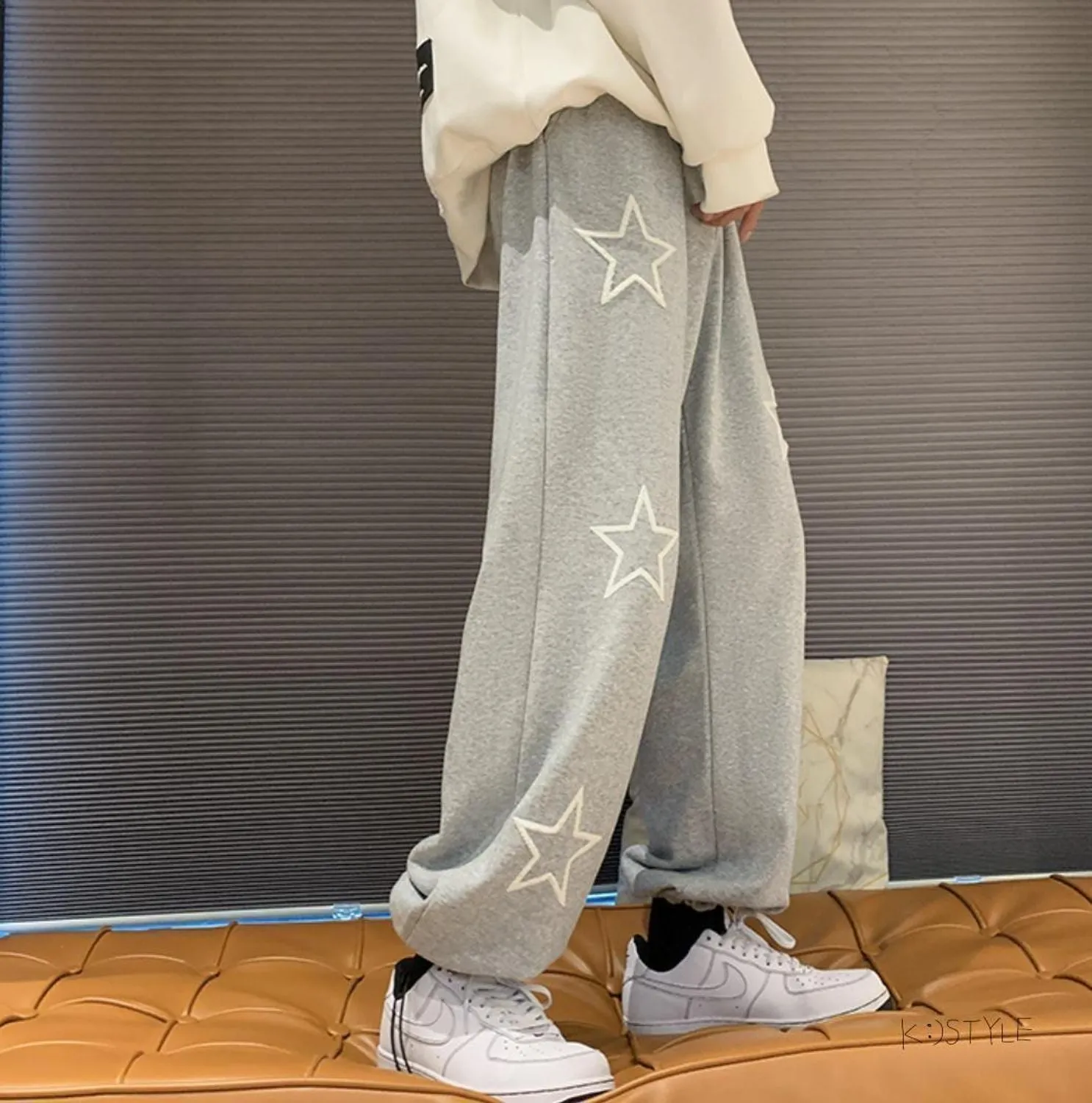 Y2K Style Star Print Baggy Hip Hop loose Fit High Street Fashion Joggers Pant For Men's